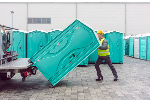 Best Porta potty rental near me  in Holmen, WI